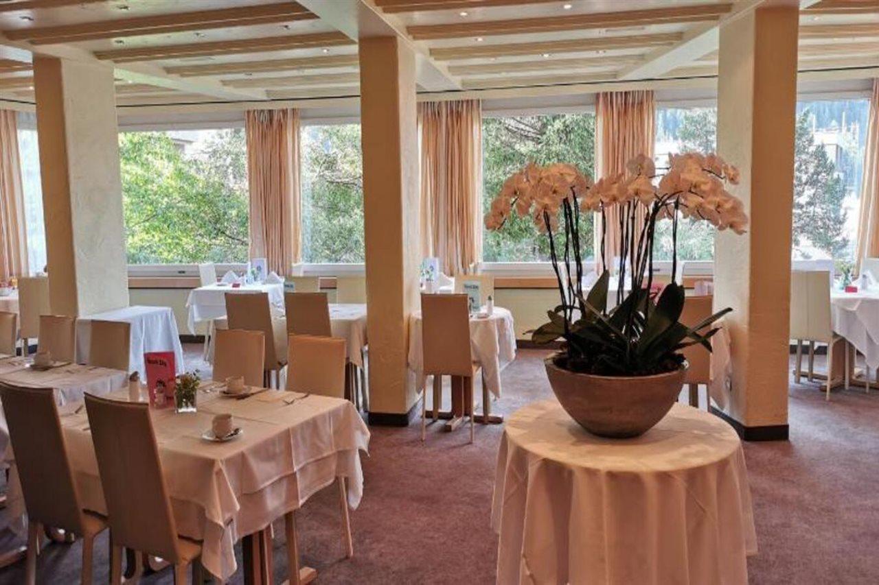 Kongress Hotel Davos Eksteriør bilde