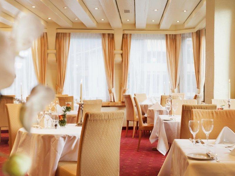 Kongress Hotel Davos Eksteriør bilde